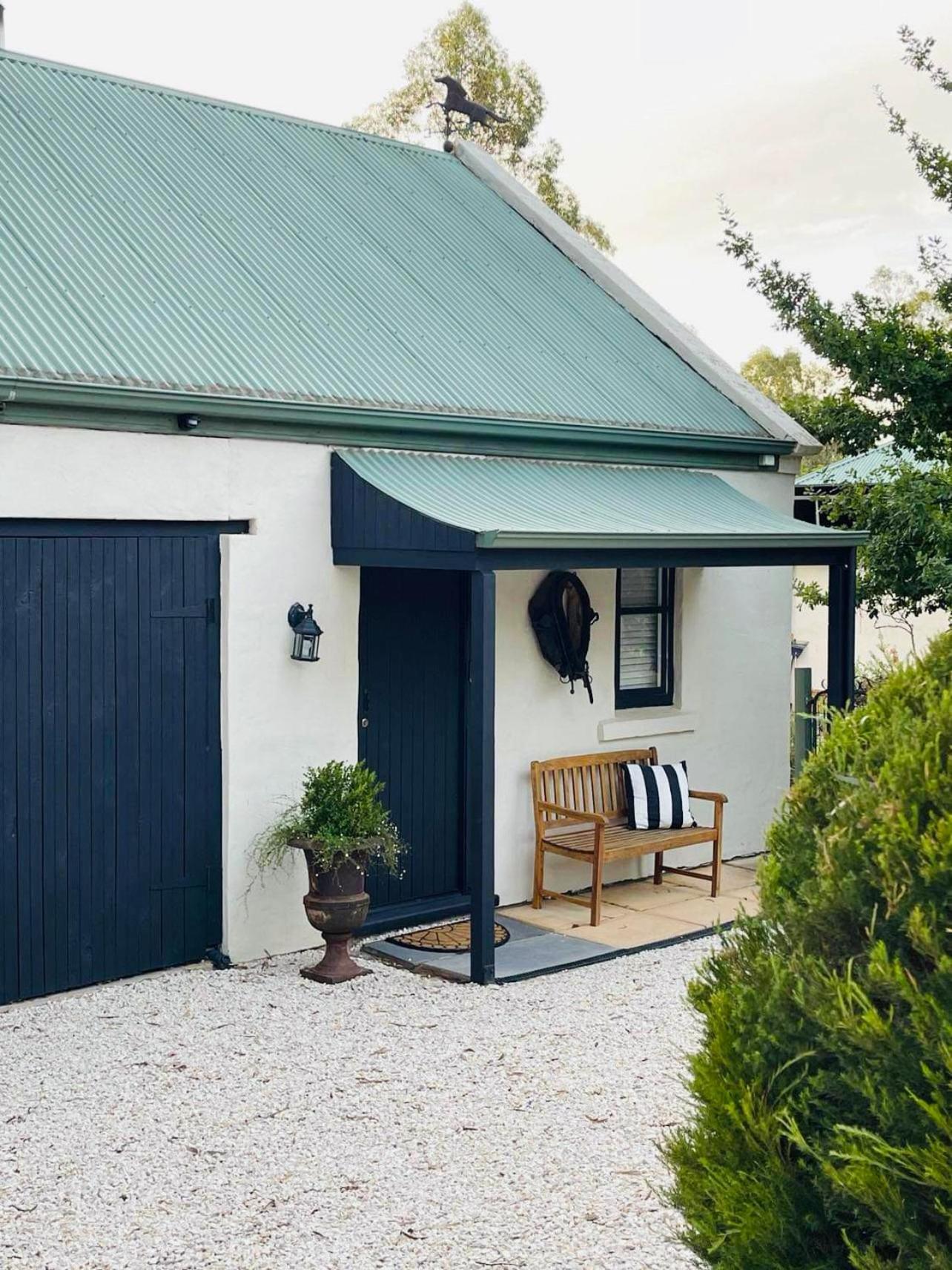 St Helen'S Cottages Clare Exterior photo